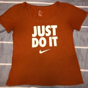 NIKE tshirt